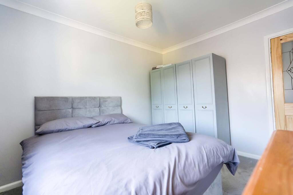 Beautiful 3 Bedroom Home, 10 Minutes Walk To Beach. Cleethorpes Dış mekan fotoğraf