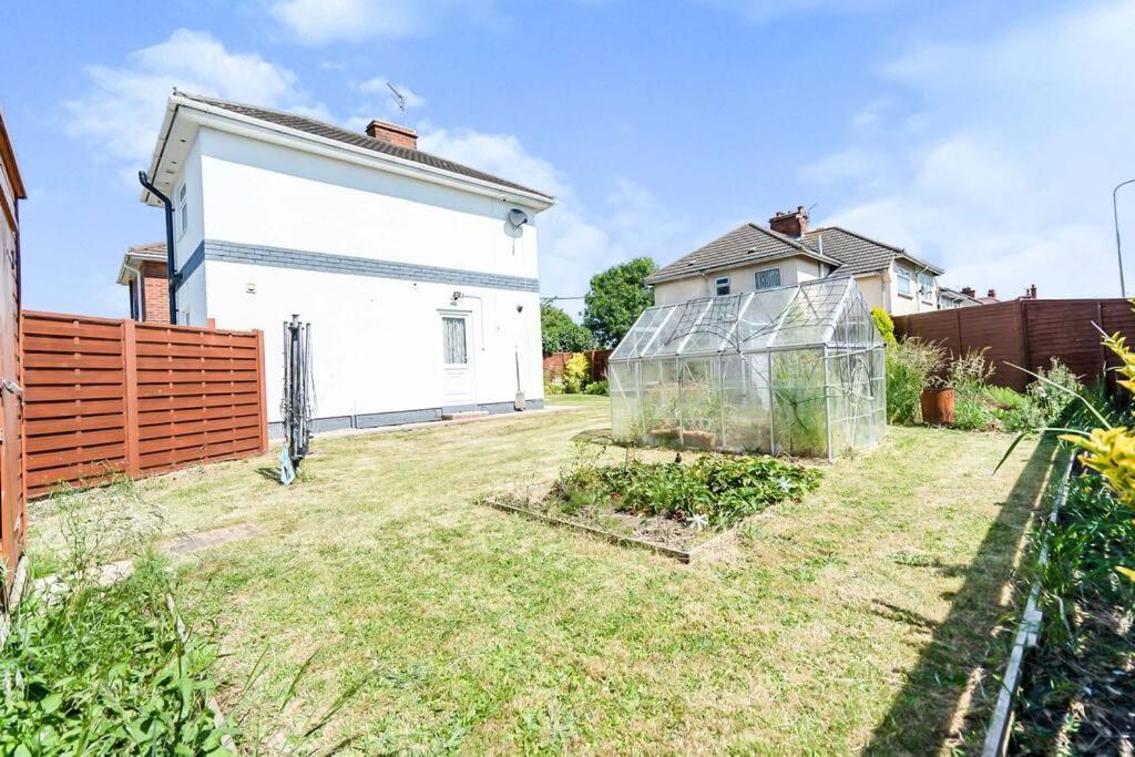 Beautiful 3 Bedroom Home, 10 Minutes Walk To Beach. Cleethorpes Dış mekan fotoğraf